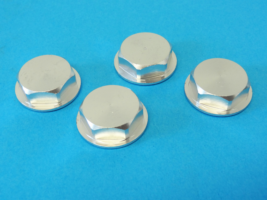 LT-SLT Enclosed CNC Aluminum Wheel Nuts (silver) (set of 4)